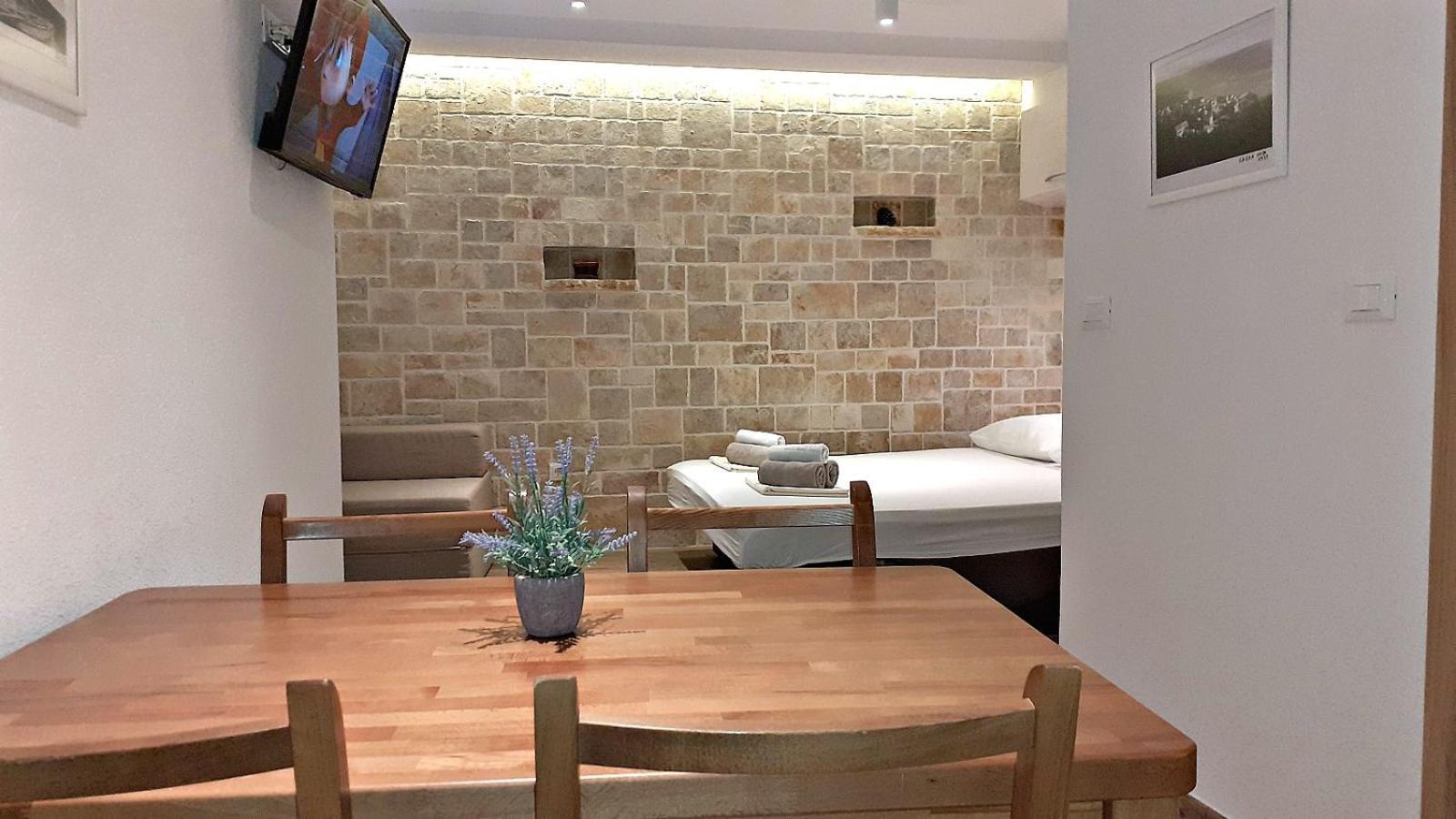 דירות באסקה וודה Stone House Bonaca חדר תמונה