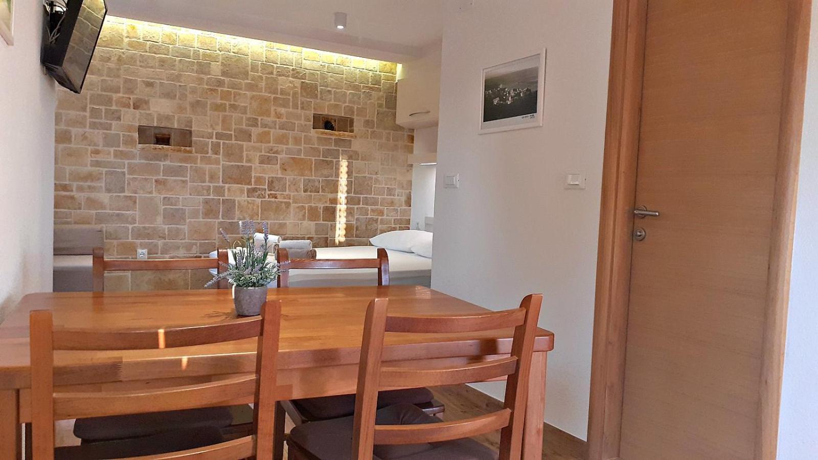 דירות באסקה וודה Stone House Bonaca חדר תמונה